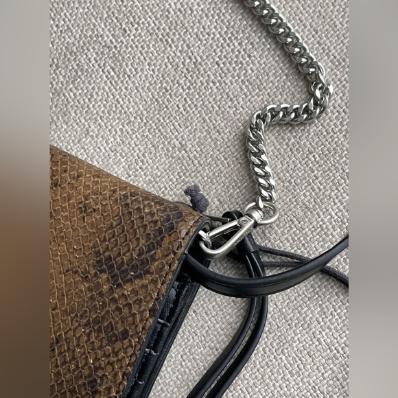 New All Saints Claremount Leather Chain Snake Crossbody Bag In Light Olive - Picture 5 of 13